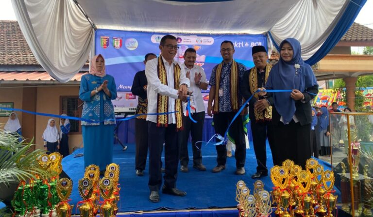 Bank BCA Ajak Generasi Muda Lampung Berkreasi Dengan Aksara Lewat Semarak Literasi