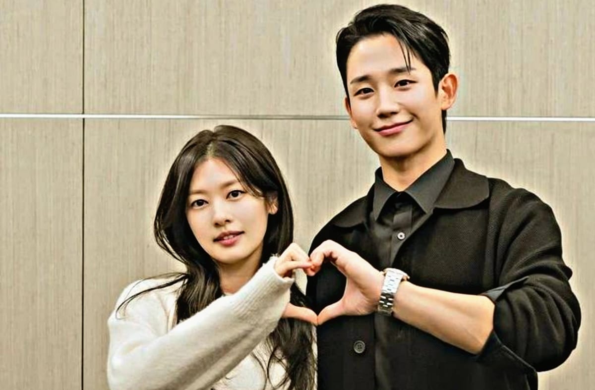 TVN Bagikan Preview Terbaru Drama Love Next Door yang Dibintangi Jung Hae In dan Jung So Min