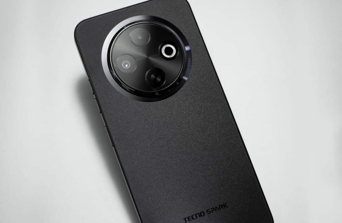 Rekomendasi HP Murah Terbaru Dalam Seri Tecno Spark 30C