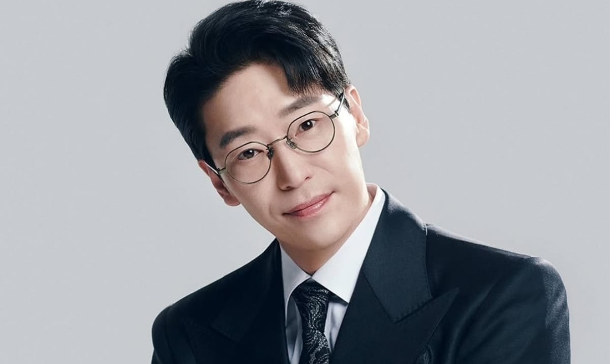 Selamat! Aktor Uhm Ki Joon Resmi Menikah Dengan Kekasih Non Selebriti