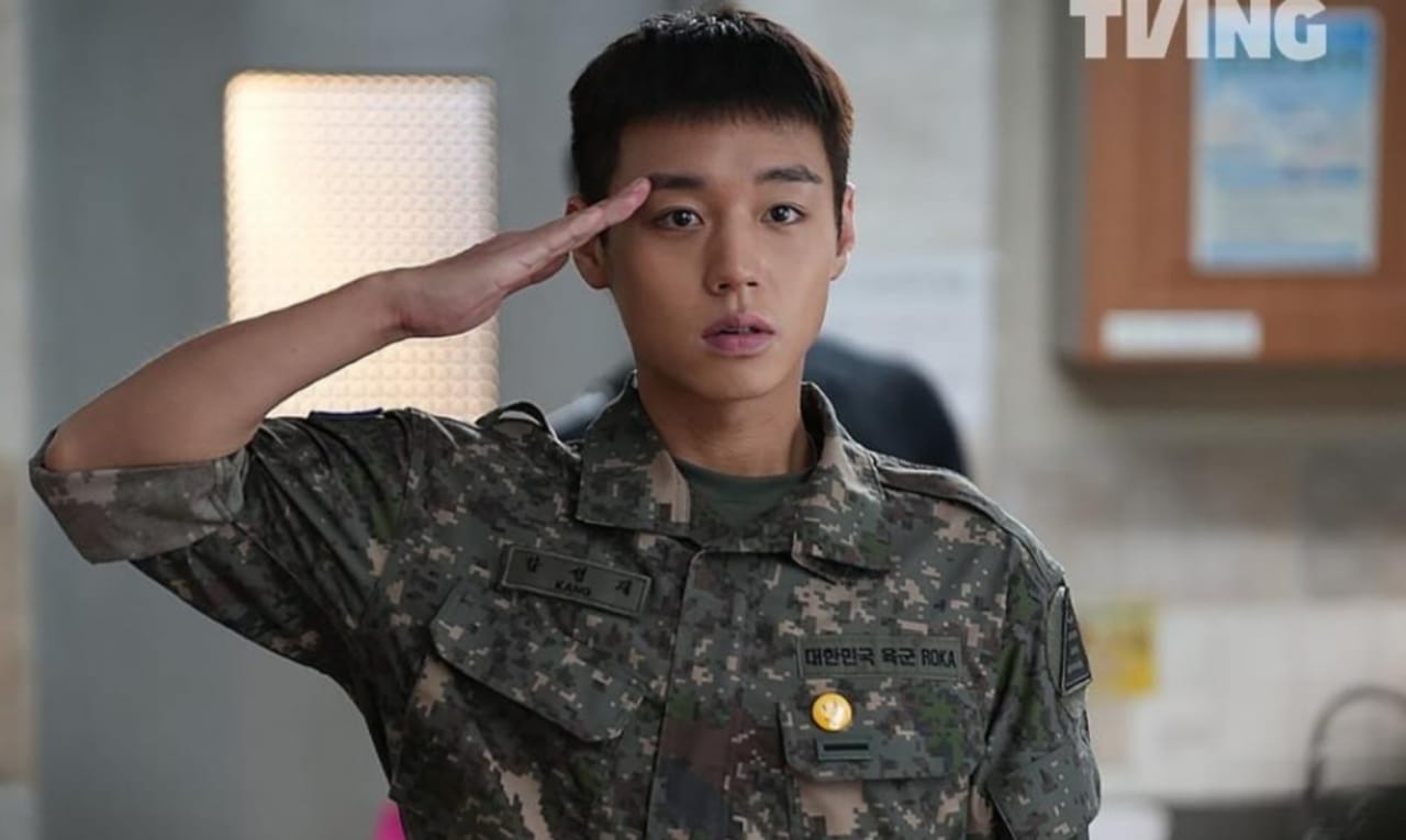 Park Jihoon Jadi Tentara di Drama The Legend of Kitchen Soldier