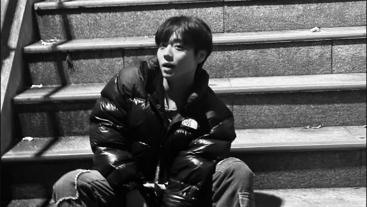 Park Ji Hoon Ungkap Rencana Wajib Militer Tahun Depan